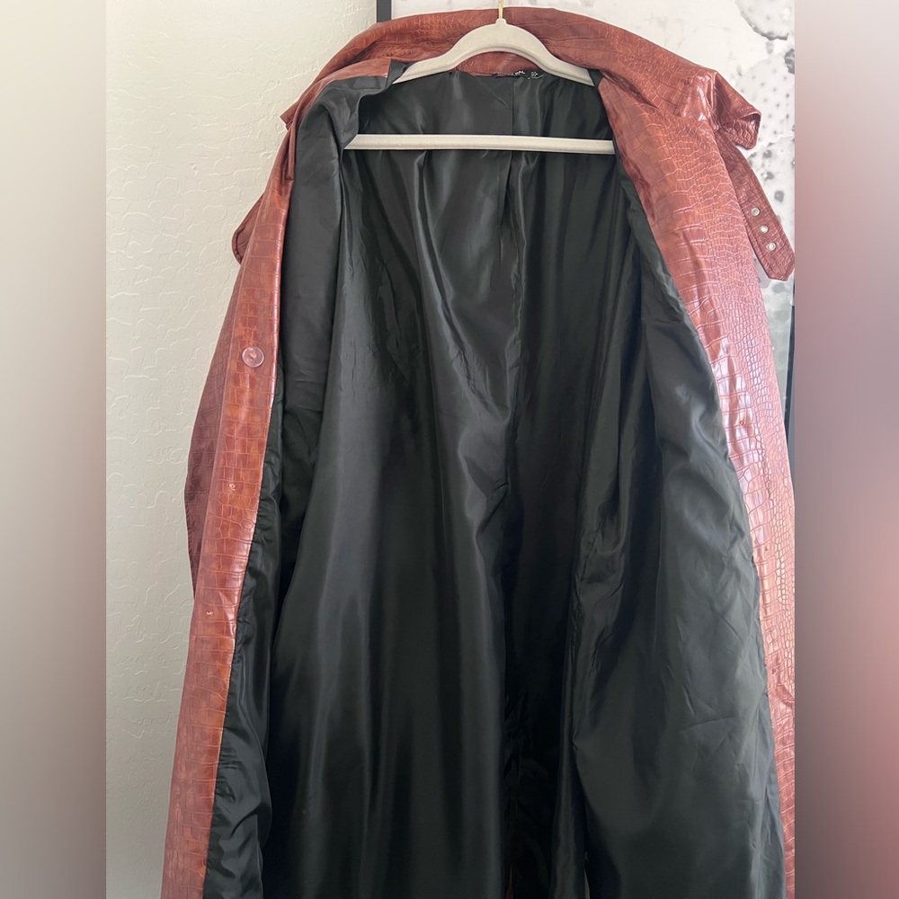 Nasty Gal Brown Oversized Faux Leather Croc Embossed Trench Coat XXL - Picture 9 of 12